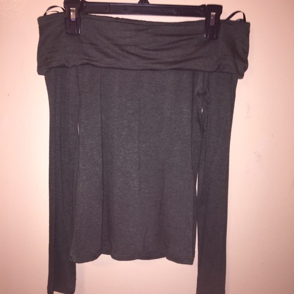 Dark green off the shoulder long sleeve